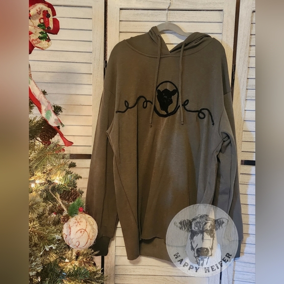 2 Fly Co. Tops - CERTIFIED ANGUS Ranchy Hoodie  NWT Size Small and Large.